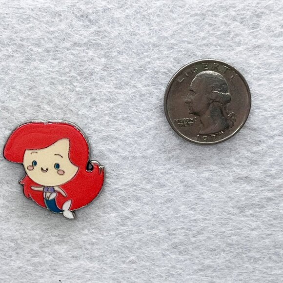 🔮 5/$25‎ Disney The Little Mermaid Ariel Cutie Pin - Picture 2 of 3